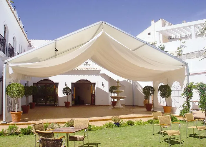 Отель Casa Jardin 2*