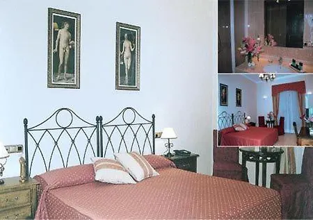 Casa Jardin Hotel 2*